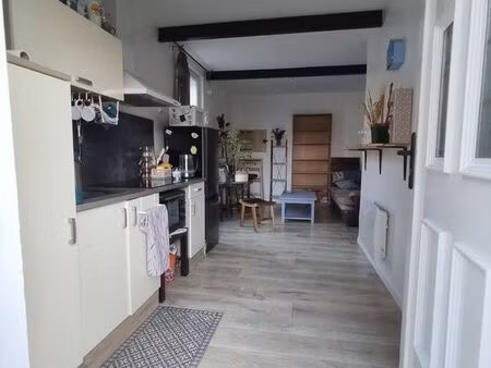 t2 non meuble 38m² 570 par mois