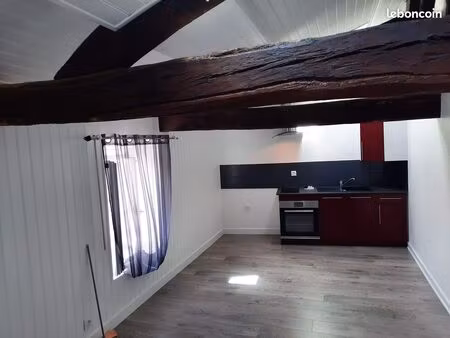 appartement t2 45m2  plein centre