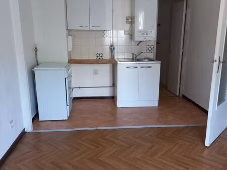 appartement calme trés bien exposé lumineux sécurisé
