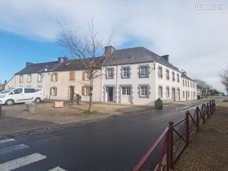 appartement 1 pièce studio 31 m² ploudiry 10 minutes landivisiau ou landerneau