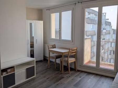 studio meublé 20m2 centre ville trappes gare