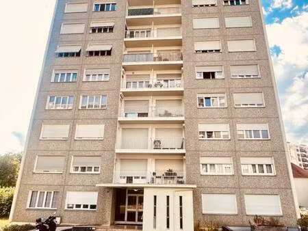 exclusivite appartement de type 5 de 95 m2 a renover