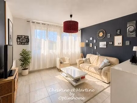 à vendre clermont-ferrand – t2 lumineux de 43 m² avec vue dégagée et cave