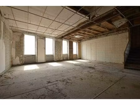 immeuble a renover 17marans centre ville