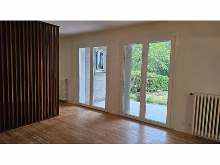 villa t1bis climatisée avec jardin et grand garage de 40 m² – centre de rouffiac-tolosan