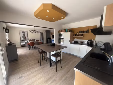 maison plain pied 169m2 avec 4 chambres