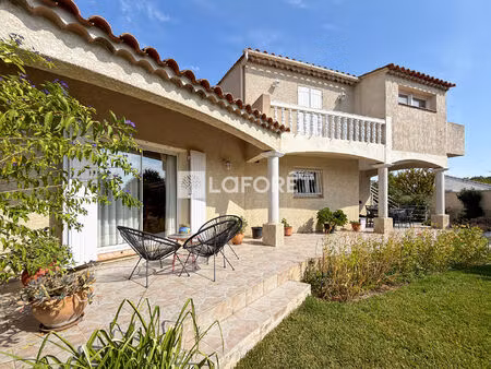 maison nimes 6 pièce(s) 158 m2