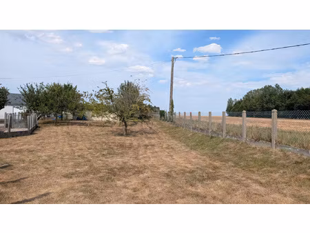 parcelle de terrain de 1010m2 constructible sur gruchet-le-v