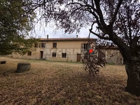 maison en pierre