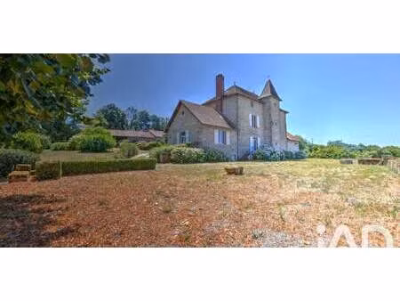 propriété est - saint-léonard-de-noblat (87)