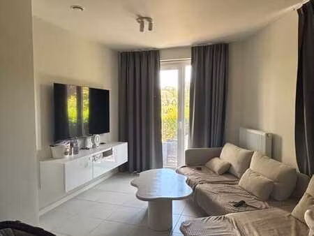 appartement de plain-pied élégant à louer à zellik - parf...