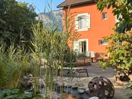 maison meublée avec jardin – location moyenne durée de 1 mois à 10 mois – bonneville (74)