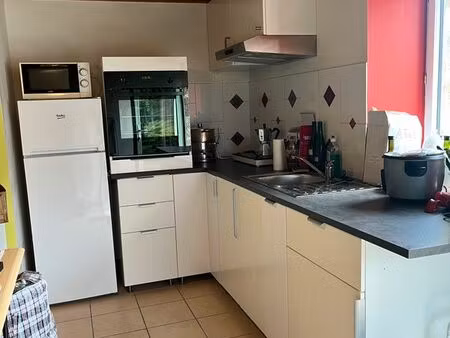 logement t1 bis à 5 km du centre ville à la campagne