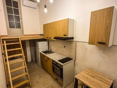 appartement atypique meublé – centre-ville de belley – 25 m² + cave privative