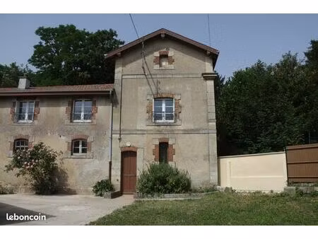 t4 de 78m2 avec jardin