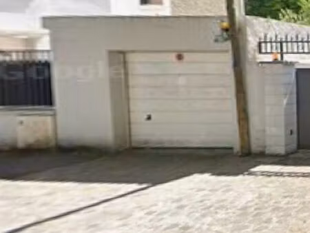 à louer – garage fermé de 18 m² – alfortville