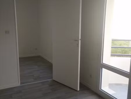 appartement t1b nantes bon port - 35.94 m2 577 euros