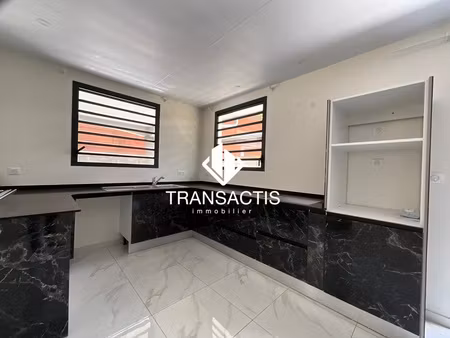 villa neuve de 90m2 à louer 1495 eur par mois à matoury