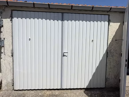 location garage 13 m² à rochefort (17300)