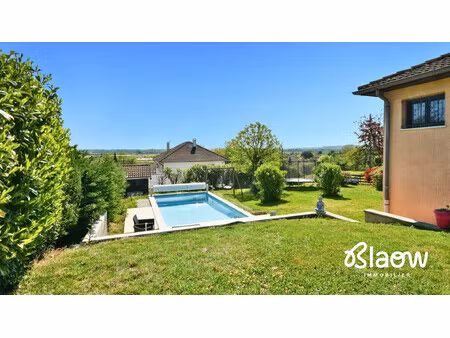 maison 5 chambres avec piscine à vendre à jonage