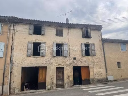maison de village de 140 m² à saint-etienne-les-orgues