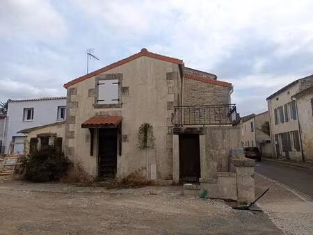 maison 2 chambres sur courçon