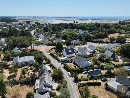 maison construite en 1970 - 98 m2 - parcelle 497 m2- sarzeau