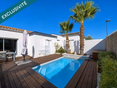 villa de plain pied 3 chambres  garage  jardin  piscine.