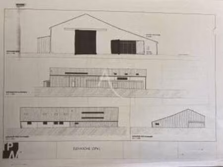 location bureaux et commerces à fontenay-le-comte (85200) : à louer / fontenay-le-comte