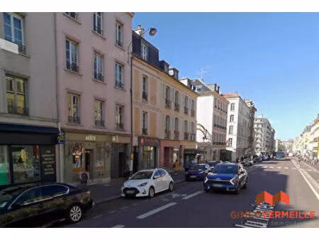 emplacement de parking sécurisé - boulevard de la reine | gimcovermeille