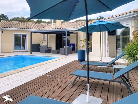 vente maison 5 pièces 166 m² lagorce (33230)
