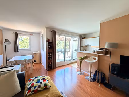 vente appartement 5 pièces  100.07m²  gif
