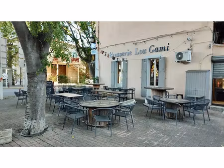 vente local commercial 3 pièces 70m2 saint-cyr-sur-mer (83270) - 169000 € - surface privée