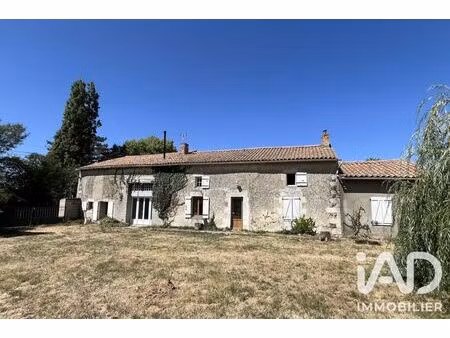 maison à chalandray (86190)