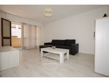 appartement 2 pièces de 56 m2 proche churchill