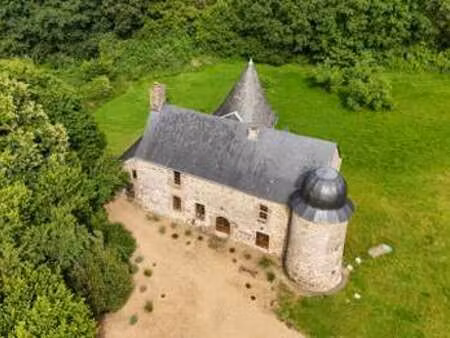 vente maison à gorron (53120) : à vendre / 170m² gorron