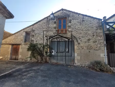 vente immeuble 192.3 m² à issigeac (24560)  121 000 €