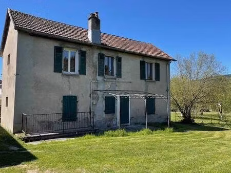 appartement 3 pièces avec jardin env. 300m²