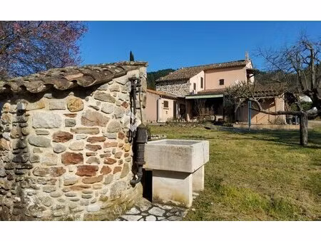 maison 4 chambres sur 1856m2 de terrain