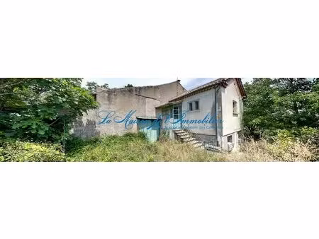 saint ambroix  maison de type f5 mitoyenne à rénover avec terrain de 5517 m2
