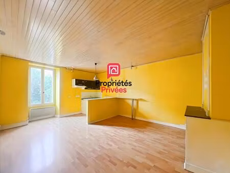 immeuble composé de 2 appartements