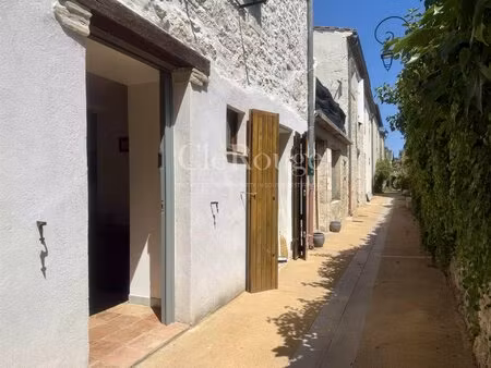 eymet – immeuble de rapport au cœur de la bastide avec maison  studio et local commercial