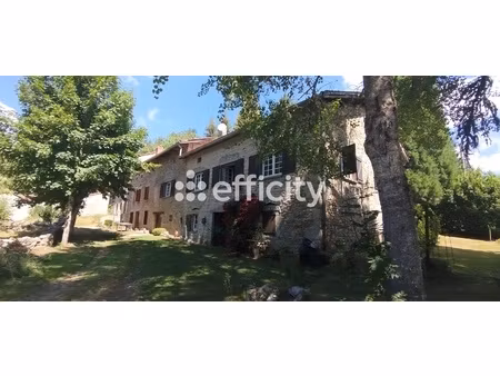 maison 10 pièces - 442 m²
