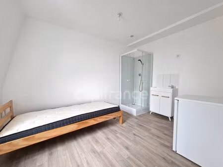 à louer triplex 132 m² – 370 € |roubaix