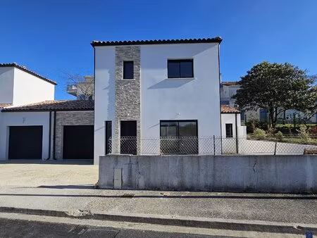 maison à vendre vaux-sur-mer