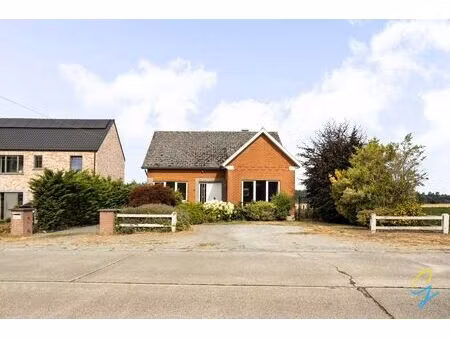 maison à vendre à rue de la florbecq 80 lessines (rbw60834)