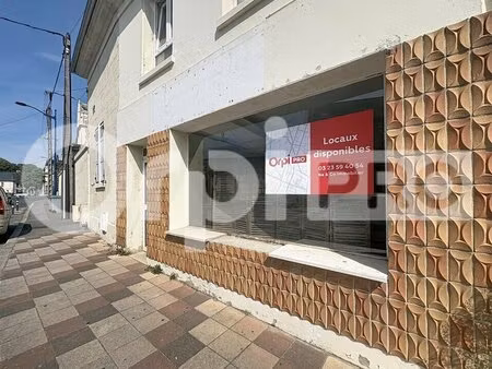 location commerce soissons 02200 61m²