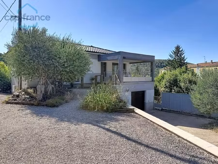 branoux les taillades (30)à vendre : maison moderne de 135 m² sur terrain de 1029 m² avec 