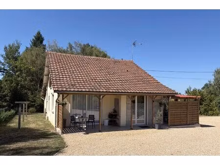 charmante maison à piégut-pluviers