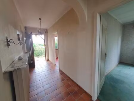 reichstett – une maison familiale pleine de charme et de possibilités  à seulement 10 minu